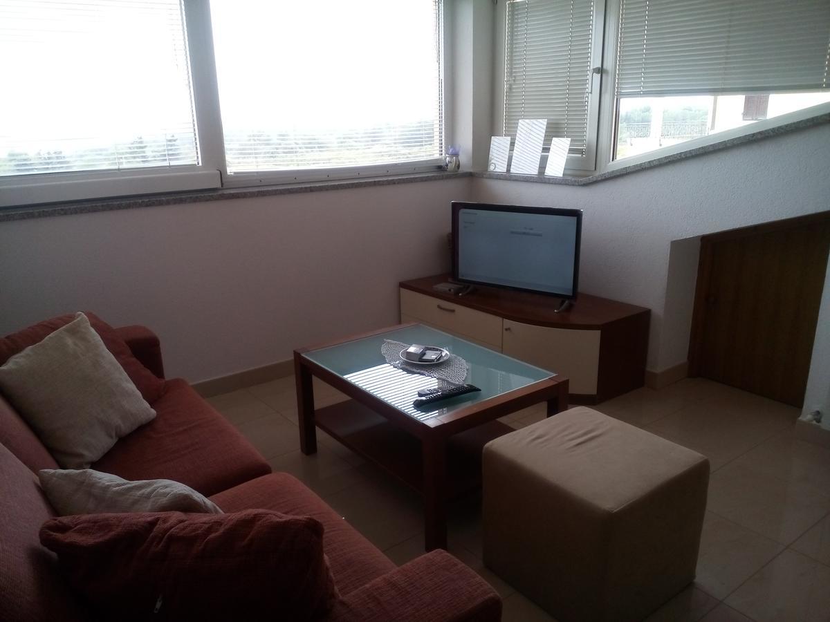 Apartments Villa Fernetich Premantura Luaran gambar