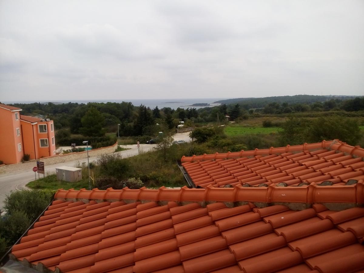 Apartments Villa Fernetich Premantura Luaran gambar