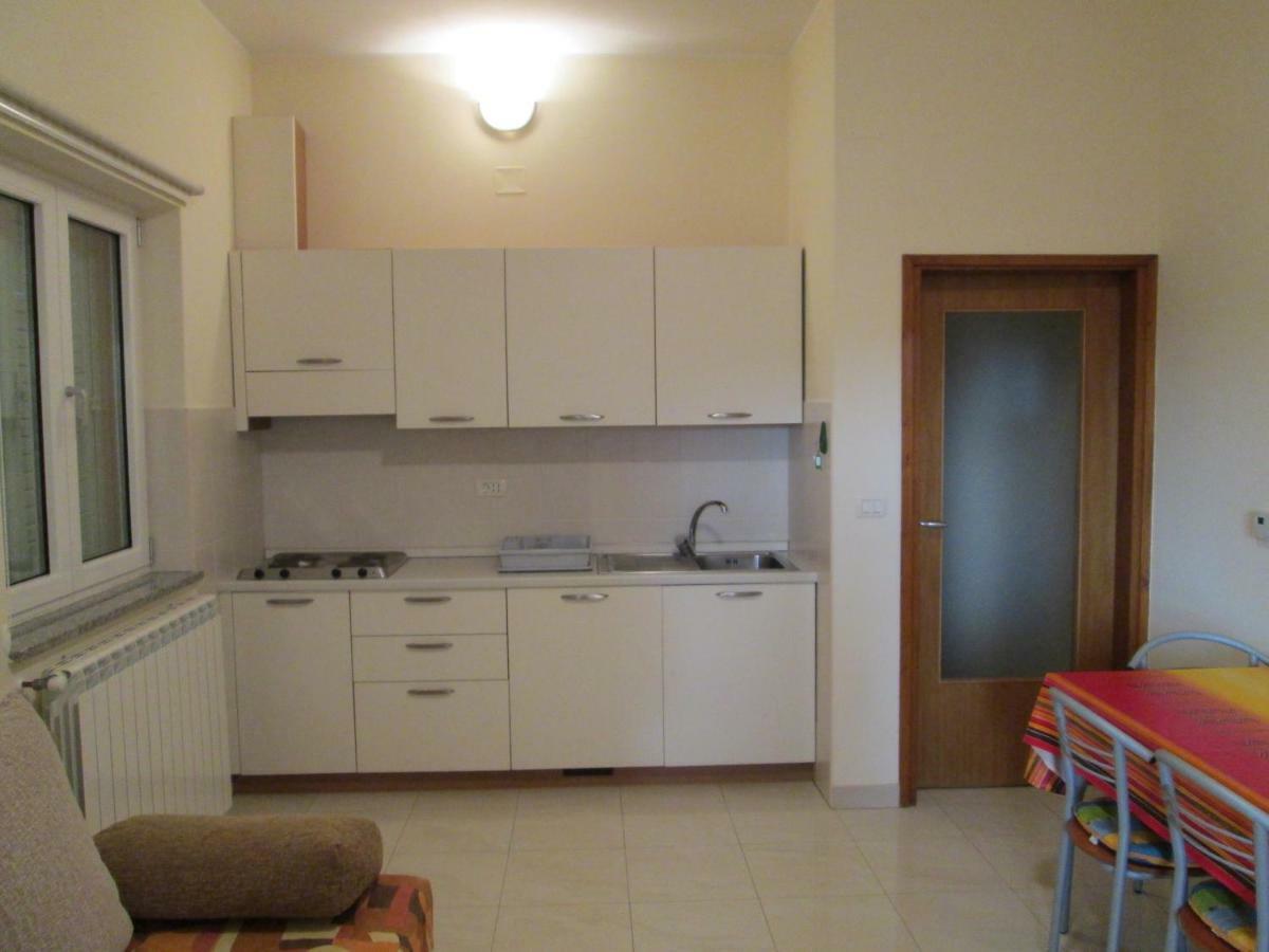 Apartments Villa Fernetich Premantura Luaran gambar